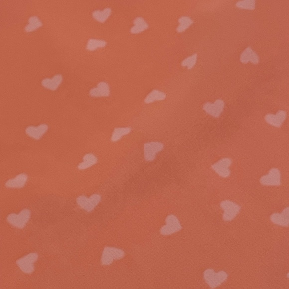 Express XS Peach/Heart Pattern Tank 🍑 🤍 - Picture 3 of 5